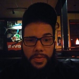 Meet your Posher, Esteban